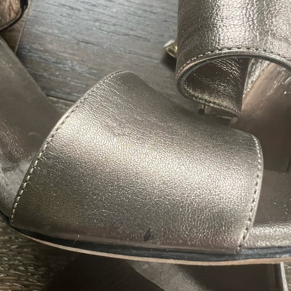 GUCCI Metallic Strap 4” Heels Size 36.5 - Picture 9 of 14